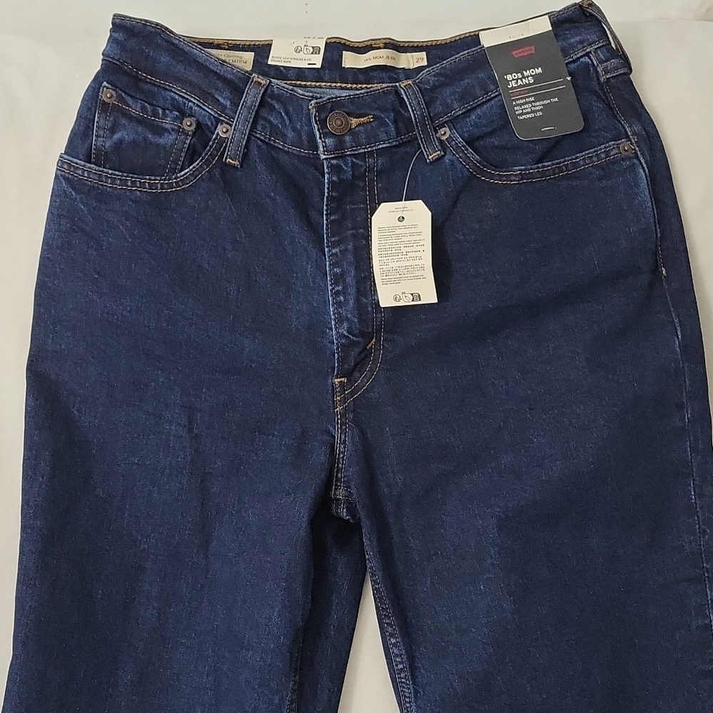 Levi's Premium Mom Jeans Relaxed Fit High Rise Stretch Blue Dark Wash Women's - Picture 4 of 16